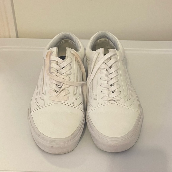 Men’s Vans Old Skool sneakers - Picture 2 of 9